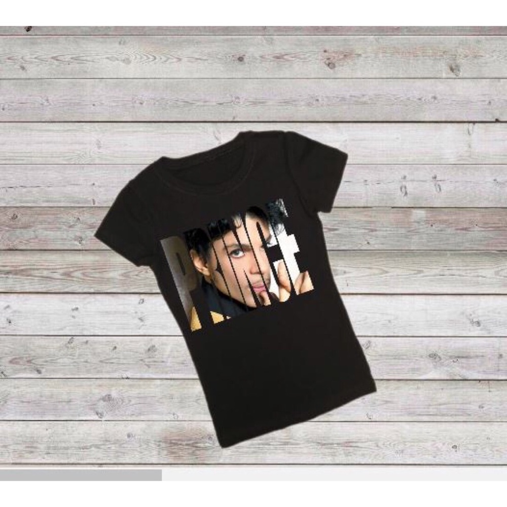 ☂️ 💜 Prince T-Shirt 💜☂️